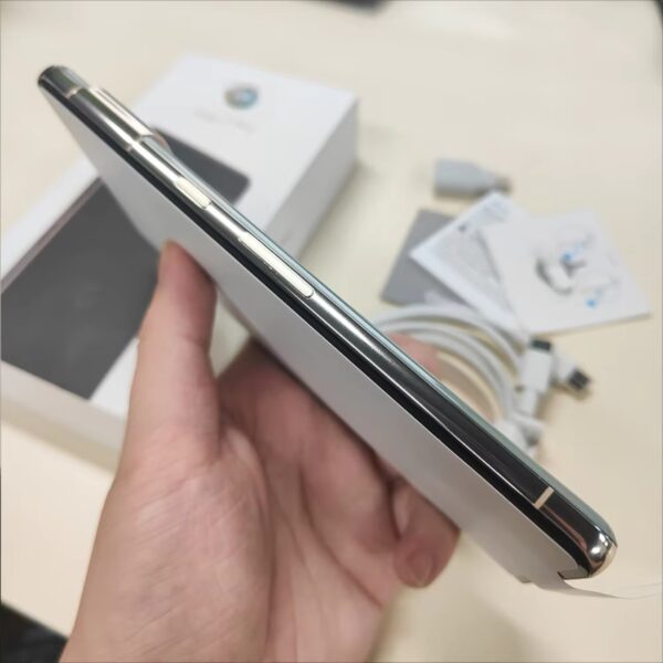 Best Refurbished Google Pixel 7 Pro 5G Phone 256GB Storage - Image 4