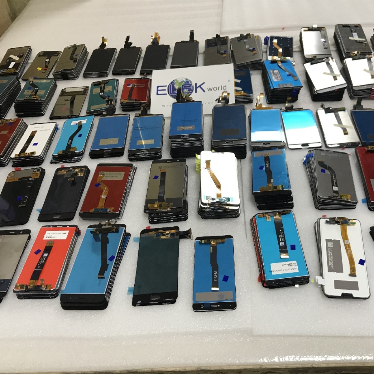 Best Selling Samsung J4 Core LCD Panel Screen Replacement - Image 3